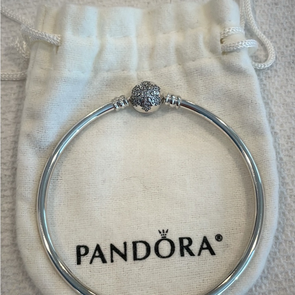 Pandora Silver Bangle with Decorative  Snowflake Clasp